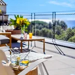 Magnifique Cavaliere Terrasse 3 Garage Apartment