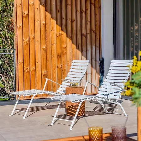Magnifique Cavaliere Terrasse 3 Garage Apartment