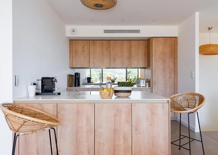 Magnifique Cavaliere Terrasse 3 Garage *