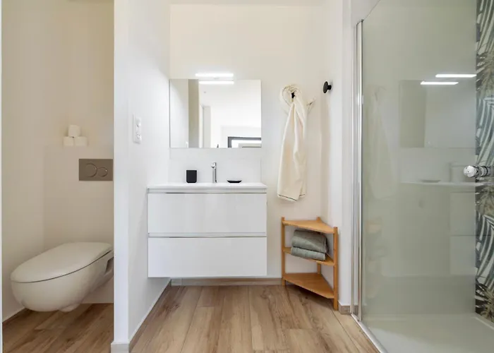 Апартаменты Magnifique Cavaliere Terrasse 3 Garage Ле-Лаванду